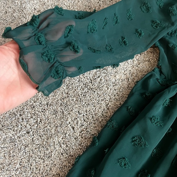 Adorable green dress, size girls 7-8 - Picture 5 of 5